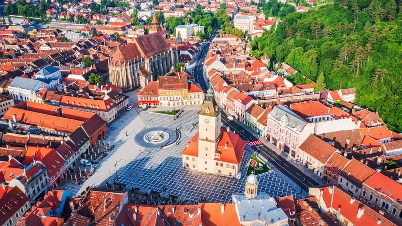 1-Day Guided Tour: Bucharest-Peles, Dracula Castle & Brasov - The coach schedule: how the 12 hours actually play