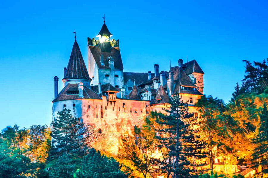 1-Day Minivan Tour 3 Castles: Peles, Wednesday & Dracula’s - Getting from central Bucharest, pickups, and timing