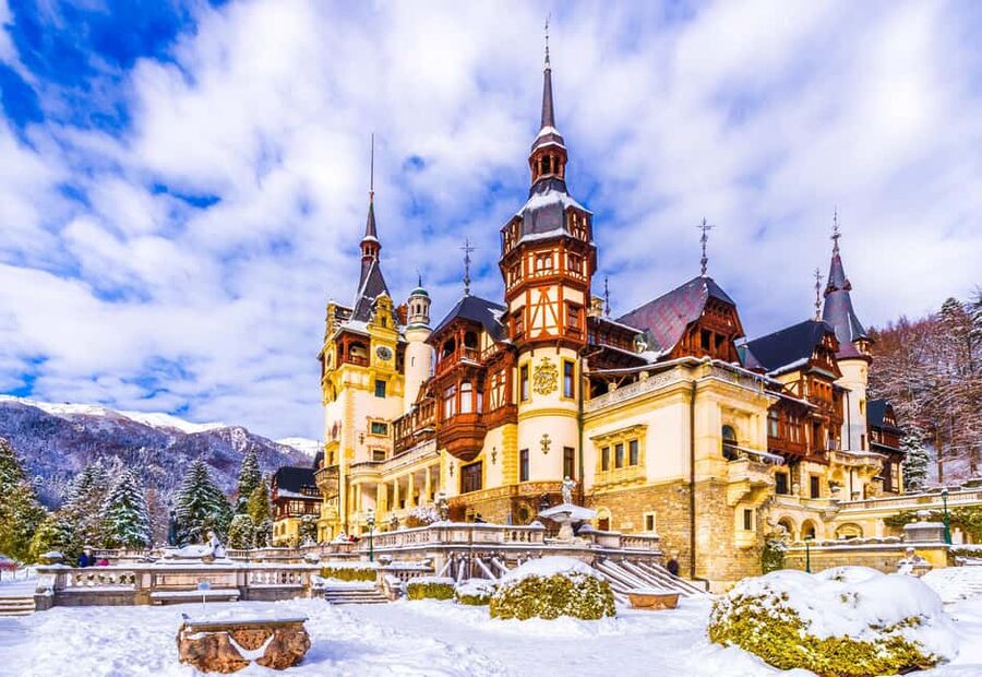 1-Day Minivan Tour 3 Castles: Peles, Wednesday & Dracula’s - Comfort tips, photos, and what to bring