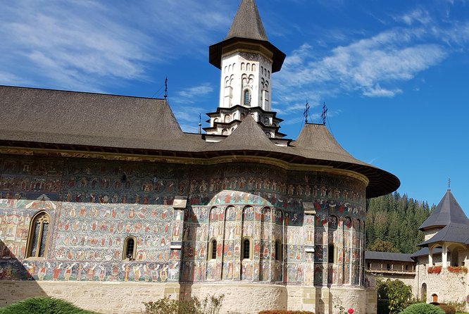 11-Day Romania Tour from Bucharest with Transylvania & Bucovina - Dracula legends without losing the real context: Bran and Rasnov