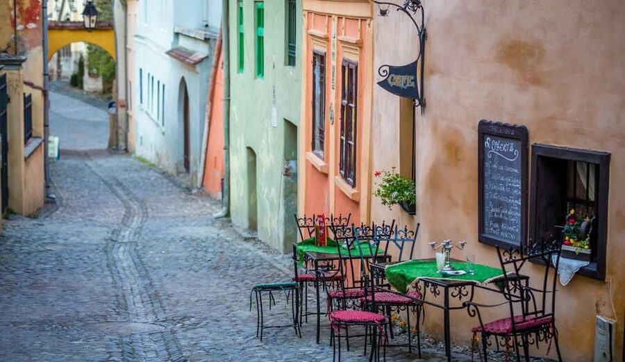 2-Day Transylvania Break From Bucharest - From Bucharest to Transylvania, fast and focused