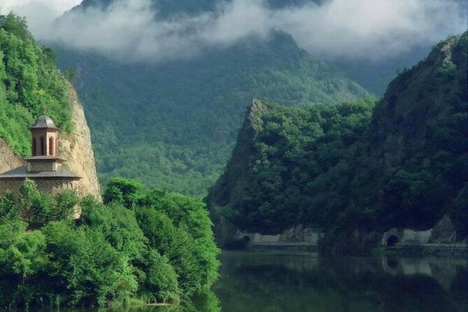 2 Days Private Tour - The Romanian Caves from Bucharest - Day 2: Women’s Cave and why the name matters