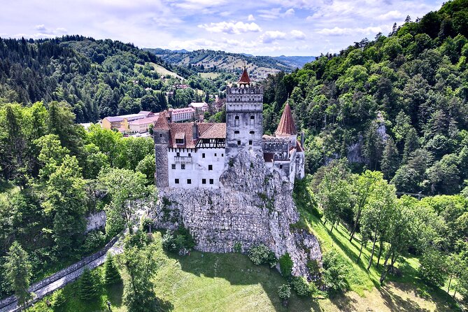 3-Castle: Peles,Bran,Rasnov,Sinaia Monastery from Brasov w pickup - Value check: included extras that prevent little frustrations