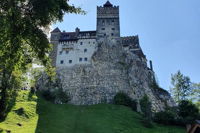 3 Days Private Tour Wallachia and Transylvania from Bucharest - How the private car and English guide make the days easier