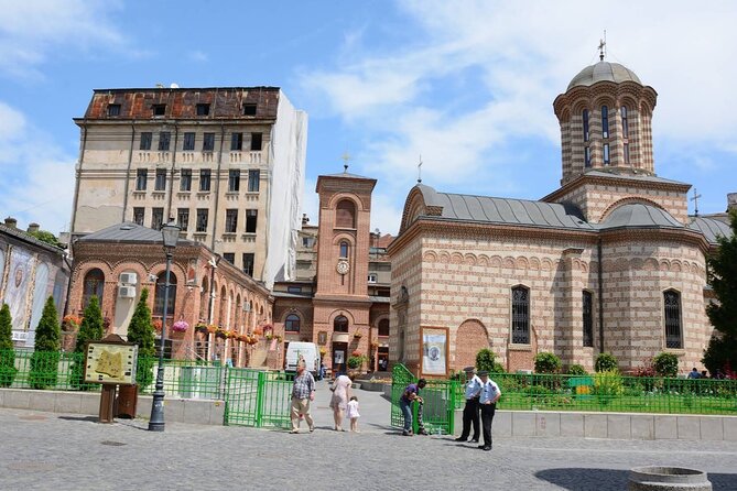 3h Bucharest Private Walking Tour - only your group - Carturesti Carusel and University Square: ending with Bucharest’s everyday charm