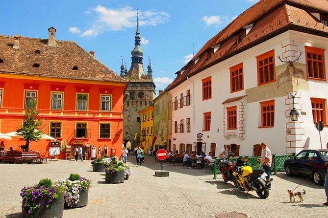 4 Days Private Tour in Transylvania Brasov Sighisoara Sibiu - Day 1: Peles Castle, Bran Castle, and Brașov’s Historic Center