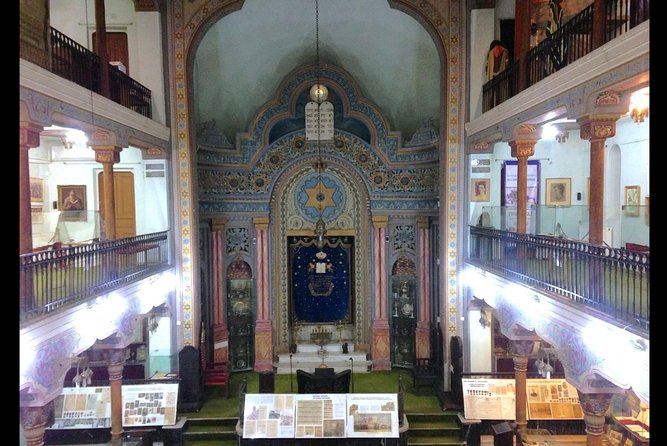 4h Jewish Legacy in Bucharest - Private Tour by Car and Walking - Who this tour fits best
