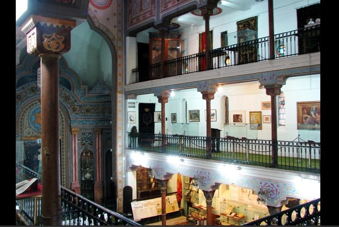 4h Jewish Legacy in Bucharest - Private Tour by Car and Walking - Timing, pacing, and the closures reality