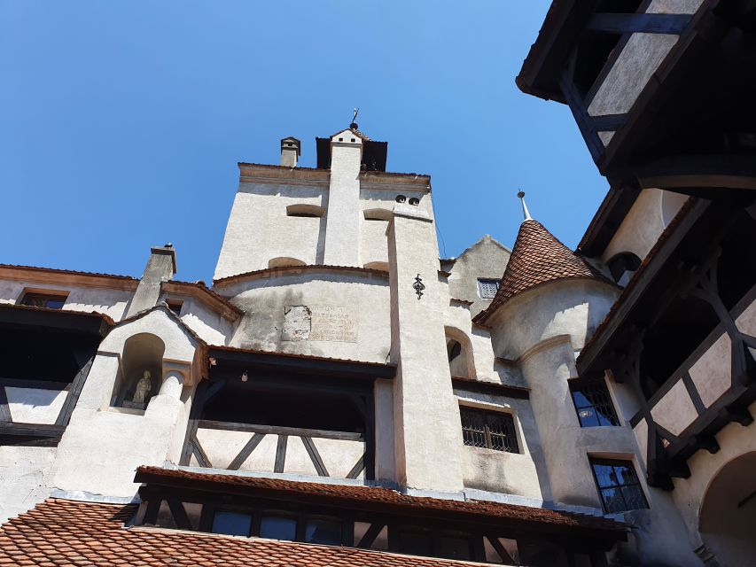 7h Dracula's Castle Private Tour from Bucharest - Fast Tour - Inside the Tour Flow: How 7 Hours Usually Feels