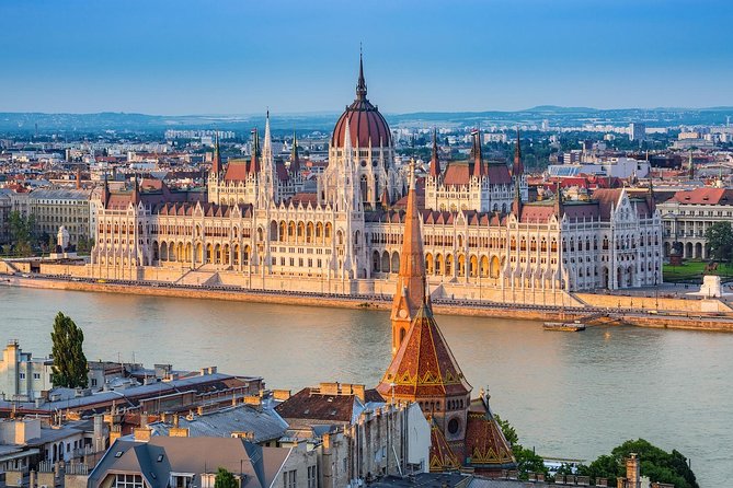 9 days Balkans Tour from Bucharest to Sofia and Budapest - Day 4: Skopje old bazaar and the long walk through Mother Teresa’s city