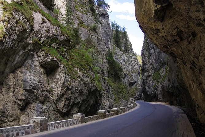 Adventure day trip from Iasi | Hiking in the Carpathian Mountains - Choosing your route: four options with different effort levels