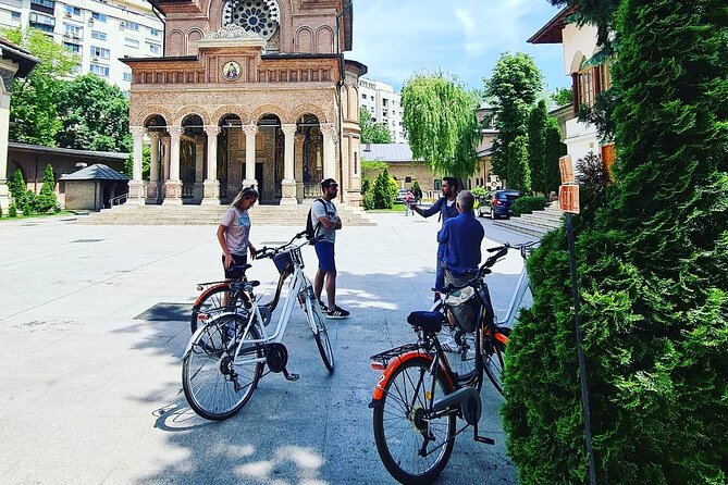Bike Rentals - Longer Rides: Palaces, the Village Museum, Gardens, and Parks
