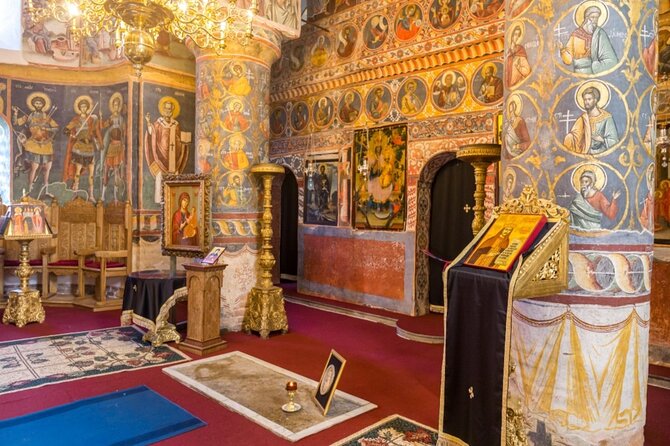 Bison Sanctuary, Vlad the Impaler Princely Court & Dracula Grave - Small details that help your day go smoother