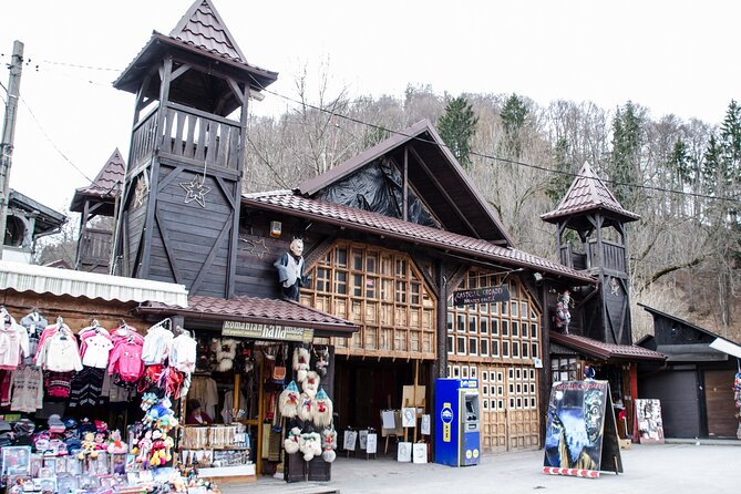 Bran Castle, Bear Sanctuary, and Rasnov Fortress Half Day Tour - The Guide Effect: When Alin Makes the Day Easier