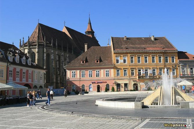 Bran Castle, Peles Castle and Brasov City - Private Tour from Bucharest - Brasov historical center: mountain-town walking time