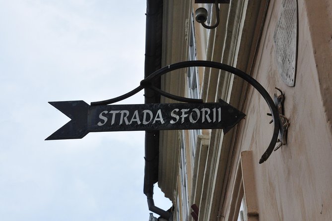 Brasov Old Town Small-Group Walking Tour - Why a 2-Hour Small-Group Walk Works in Braşov