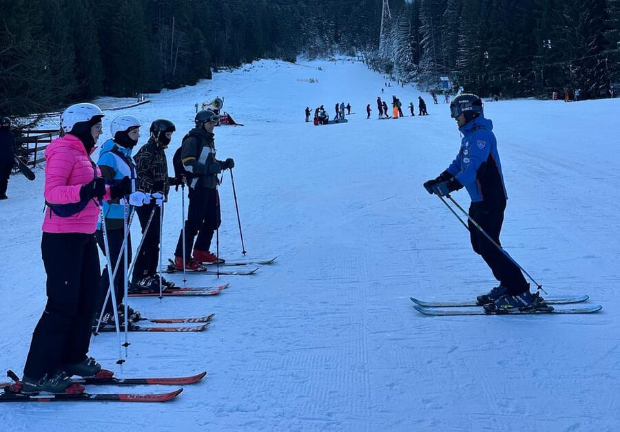 Brasov: Ski Lessons Day Trip For All Ages And Levels - Key things to know before you go