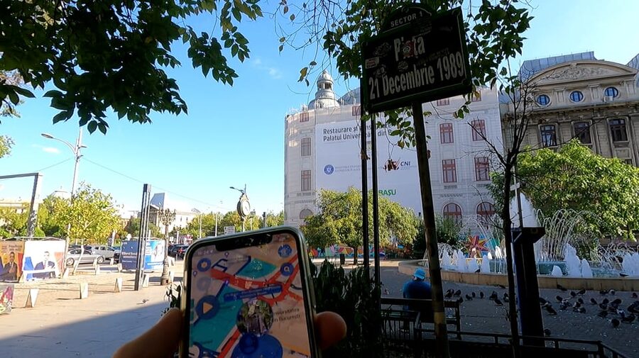 Bucharest 1989 Revolution Walking Tour with Smartphone App - The route style: self-paced walking plus a location game