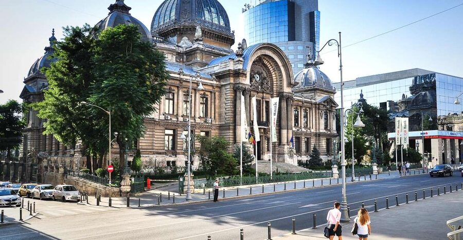 Bucharest: 2-Hour City Highlights Bike Tour - Old Court Citadel, Manucs Inn, and Stravopoleos Church: where the story starts