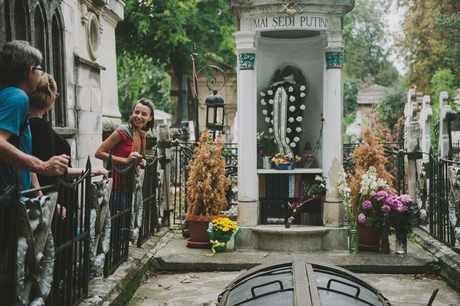 Bucharest: 3-Hour Dark History Tour with a Local - Key highlights I’d prioritize