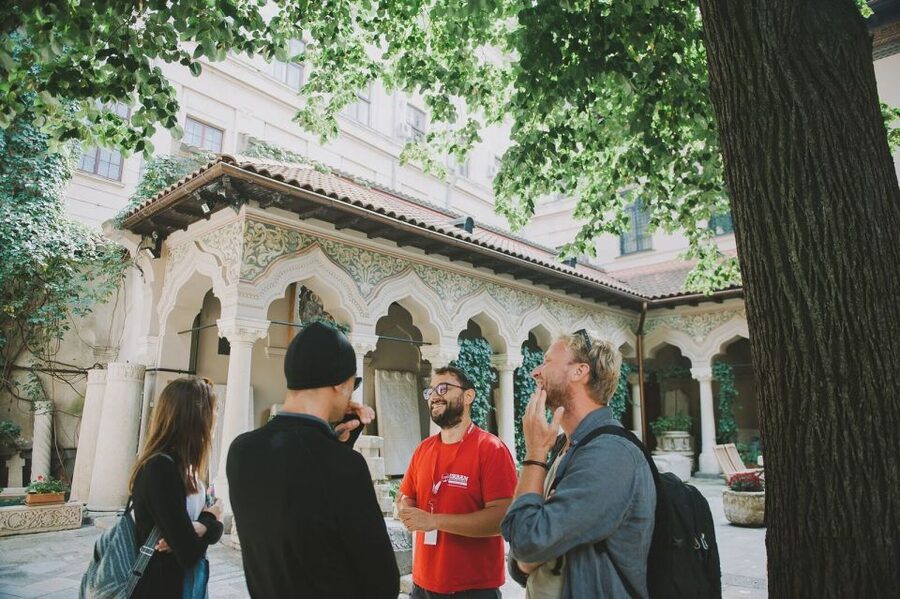 Bucharest: 3-Hour Walking Tour - Victory Avenue: palaces, museums, and the Kretzulescu Church stop