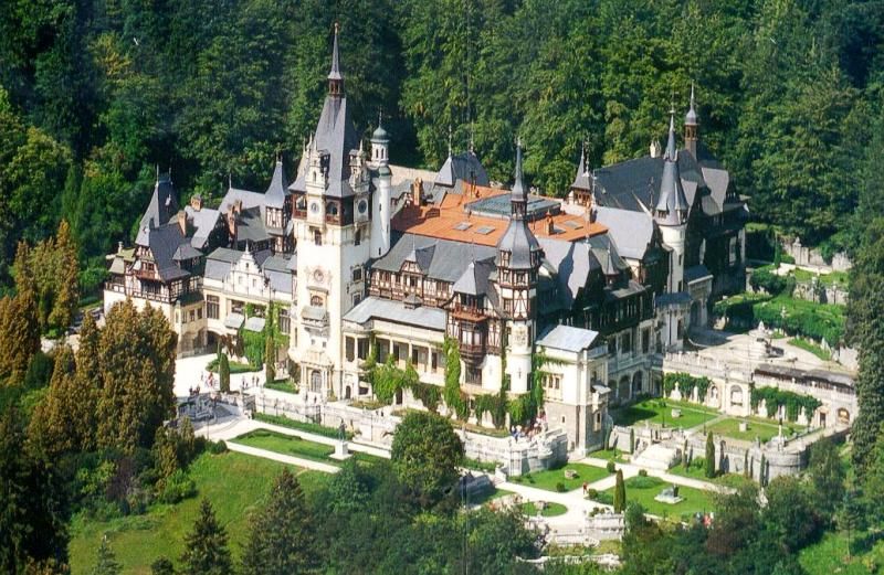 Bucharest: Bran & Peles Castle with Rasnov Citadel Day Trip - Key highlights on this Bucharest to Peles, Rasnov, Bran day trip