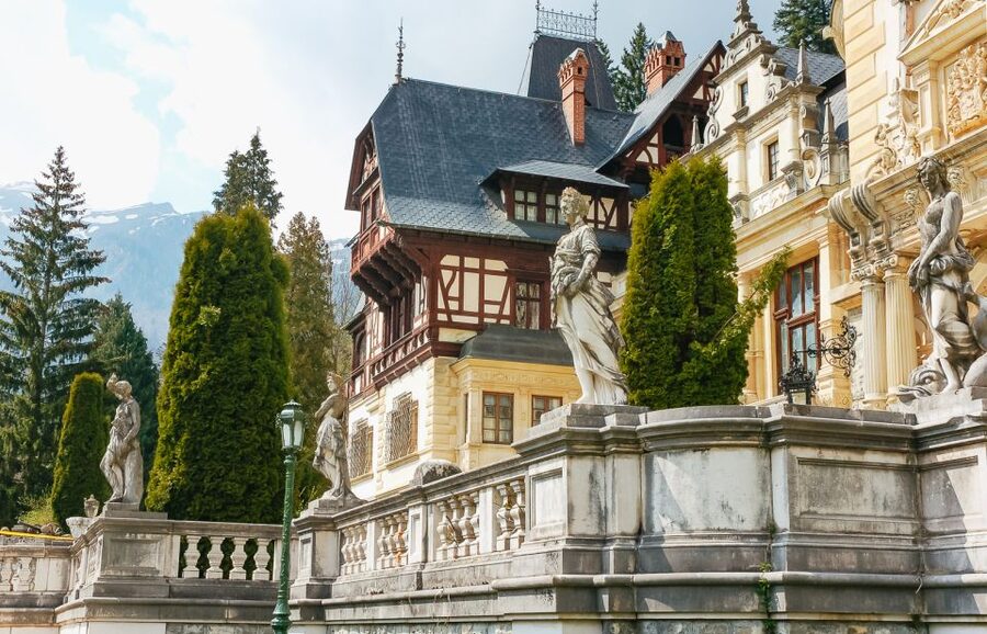 Bucharest: Bran & Peles Castle with Rasnov Citadel Day Trip - Price and value: what you get for around $112