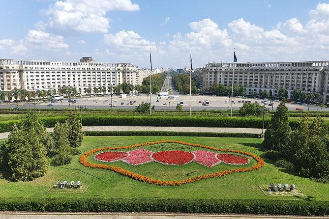 Bucharest City Tour 4h - Calea Victoriei, Royal Palaces, Communist Institutions, and the View Through Contradictions