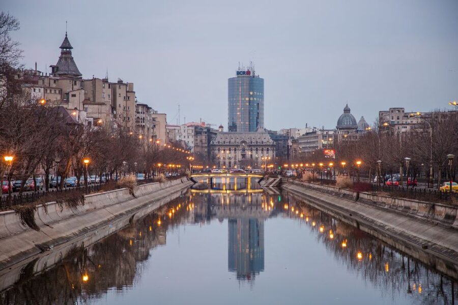 Bucharest City Tour – A Day to Remember - Passing the first savings bank and the National Military Circle