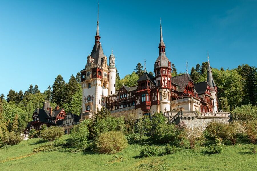 Bucharest: Dracula's Castle, Peles Castle, & Brasov Old Town - FAQ