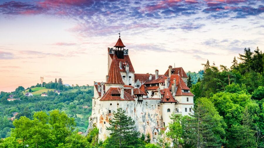 Bucharest: Dracula's Castle, Peles Castle, & Brasov Old Town - Brasov Old Town: fort walls, towers, and storybook streets