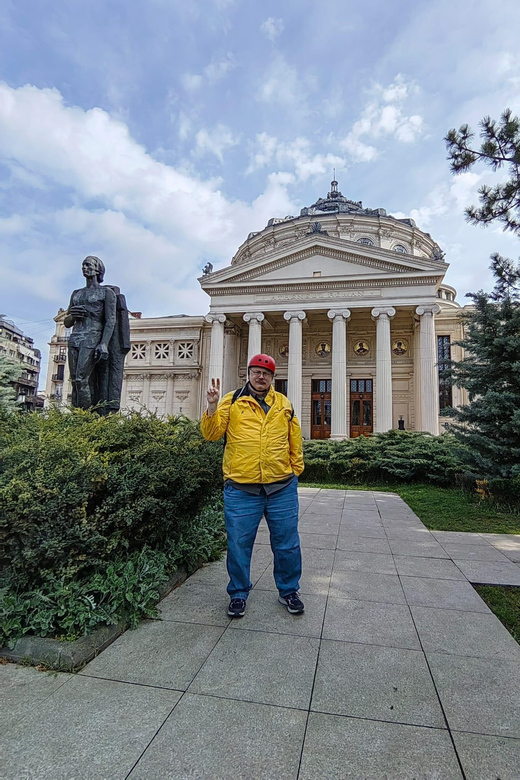 Bucharest electric city tour by Smart Balance #green - Romanian history at the National Museum of Romanian History