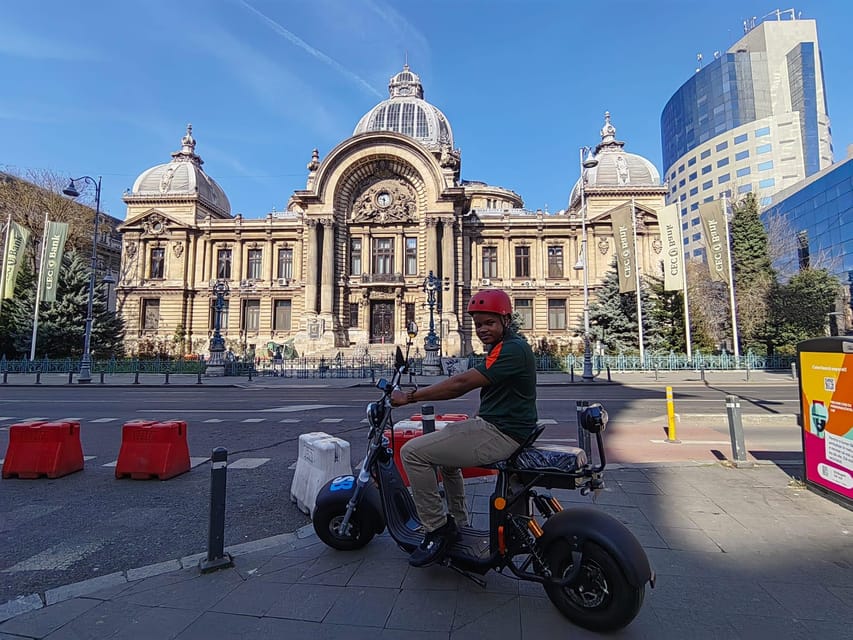 Bucharest electric city tour by Smart Balance #green - University Square and the Victoria Palace, your city-center rhythm
