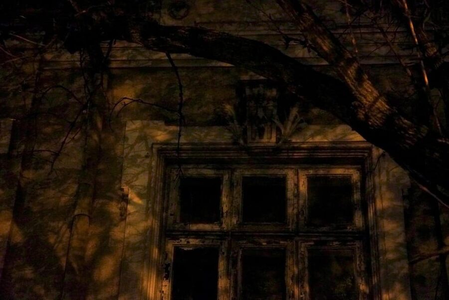Bucharest: Ghost Stories & Romanian Mythology Walking Tour - Who This Tour Suits Best, and Who Should Skip It