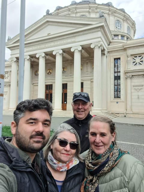 Bucharest: Guided Walking Tour with Romanian Snack - Cărturești Carusel: The Fun Break in the Middle