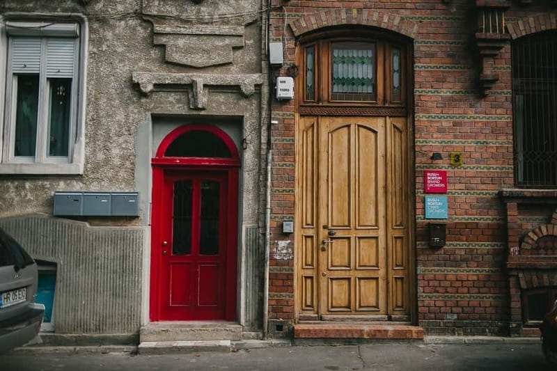 Bucharest: Hidden Gems 2.5-Hour Walking Tour - Mantuleasa Street and Mircea Eliade’s Favorite Neighborhood Corner