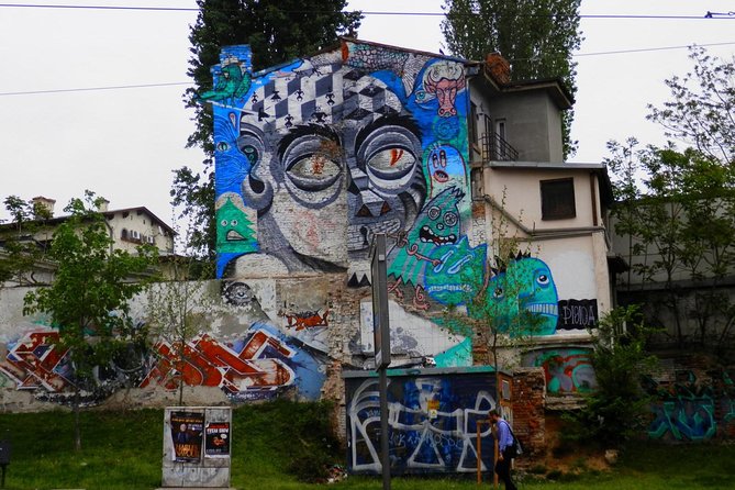 Bucharest Layover Tour (6 - Hour Private City Tour Between Flights) - Henri Coanda pickup: start in the car, not in stress