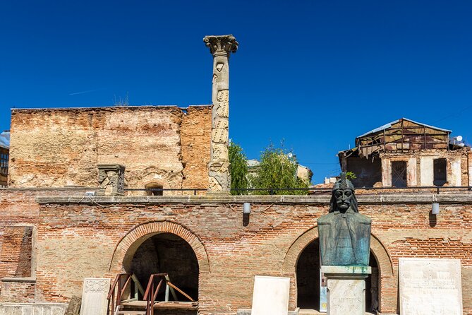 Bucharest one day tour with Parliament Palace and Village Museum - Why this one-day plan works in Bucharest