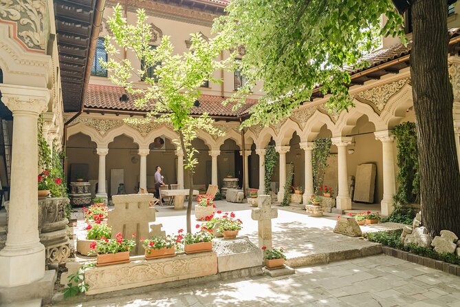 Bucharest one day tour with Parliament Palace and Village Museum - Palace of Parliament: how to enjoy the time without feeling lost