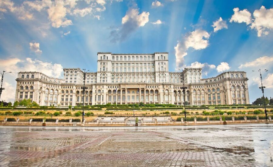 Bucharest: Palace of Parliament Tickets and Guide - Getting in smoothly: meeting point, IDs, and the security reality check