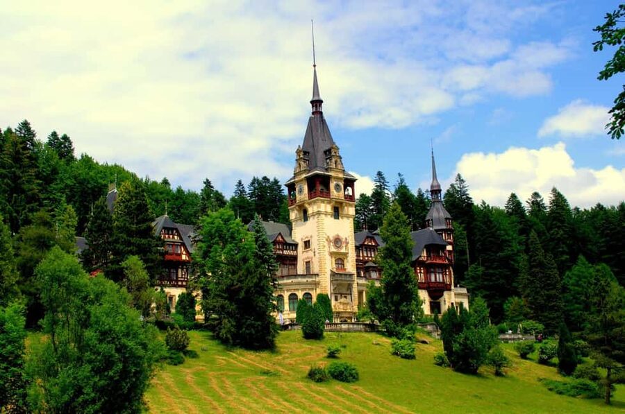 Bucharest: Peles Castle, Bran Castle & Brașov Day Tour - What You Actually Pay For, and How to Budget Smart