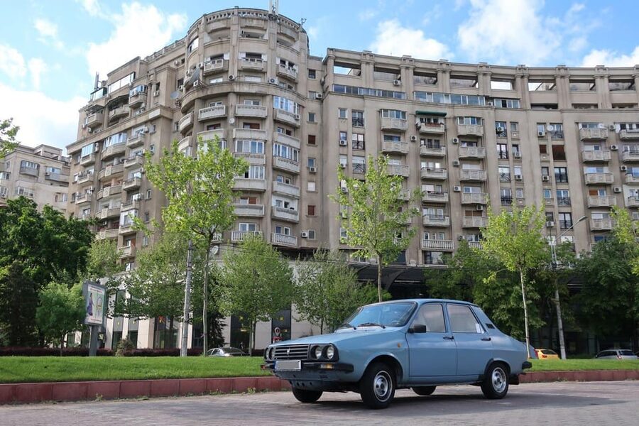 Bucharest: Private Communist Tour in a Romanian Vintage Car - Revolution Square and the start of the story