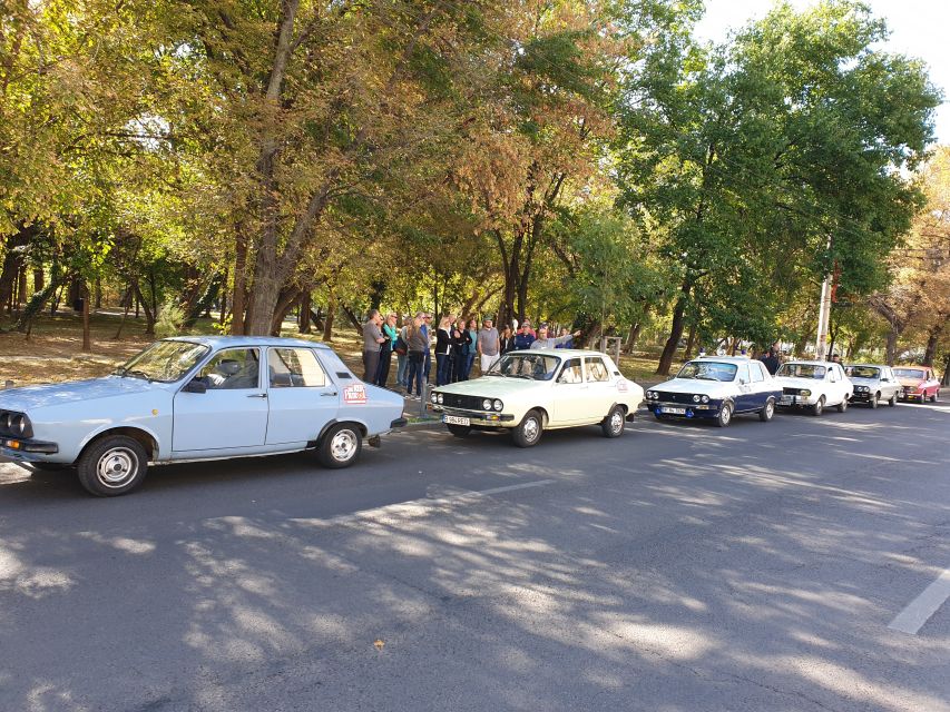 Bucharest: Private Three Neighborhoods Tour by Vintage Car - Ferentari and Machala City: The Contrast at Piața Rahova and Strada Toporași