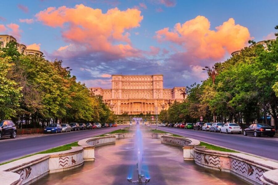 Bucharest: Private Walking Tour With A Guide (Private Tour) - Why a private walking tour works so well in Bucharest