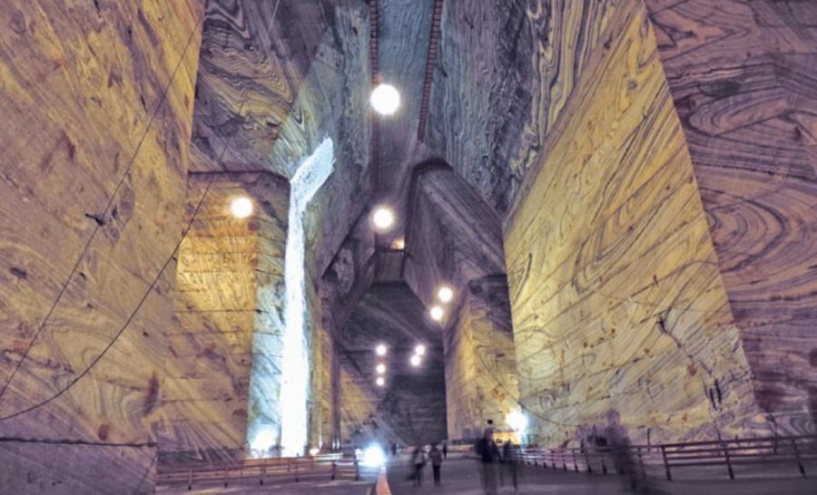 Bucharest: Slanic Salt Mine & Carpathian Mountains Day Tour - The family visit: the most human part of the day