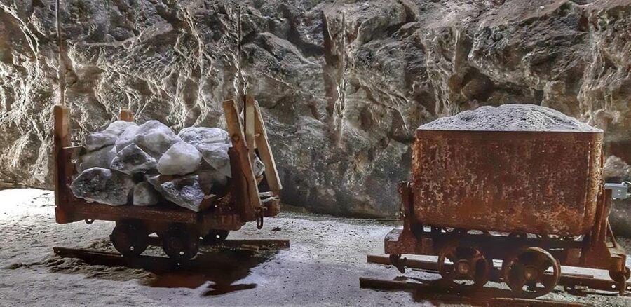 Bucharest: The Biggest Salt Mine in Europe & Wine Tasting - Final verdict: should you book this salt mine and Dealu Mare tour?
