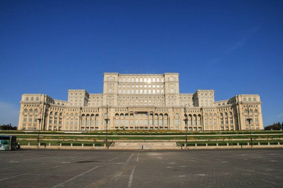 Bucharest: The "Last Days of Communism" Tour - The Parliament Palace (House of People): what you see and what to budget