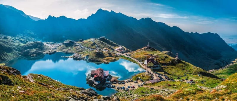 Bucharest: Transfagarasan Road - Small Group max 7 Tourists - Poenari Castle and Vlad the Impaler, a mountaintop history hit