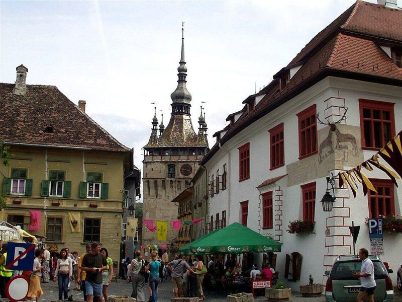 Bucharest: Transylvania and Dracula's Castle 2-Day Tour - Morning start: getting out of Bucharest without losing your day