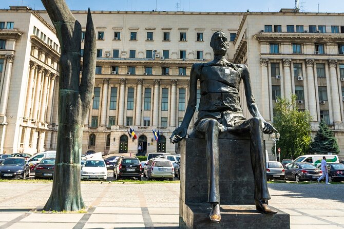 Bucharest Under Communism: Life, Terror & Hope - Unirii Square: Fountains and the Victory of Socialism Boulevard